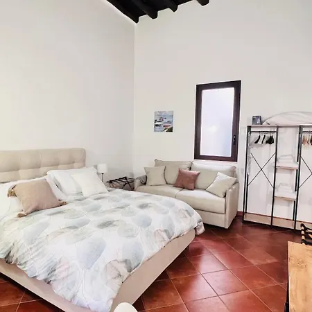 Kasa Magnisi Apartment